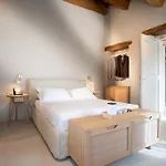 Relais La Colombaia & Wellness Hotel *
