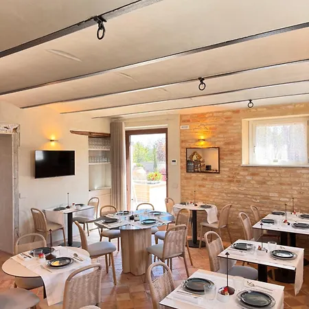 Relais La Colombaia מלון